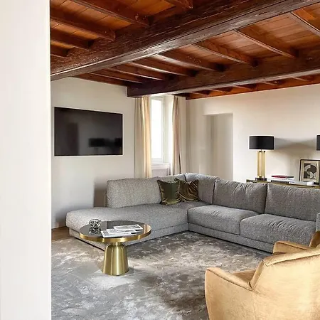 Casa Riviera By Corte Gondina アパート ラ・モッラ
